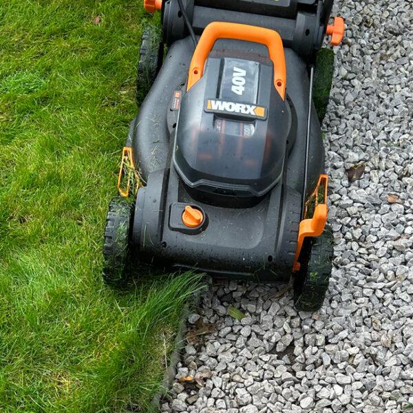 My Best Advice when cutting your grass in the UK