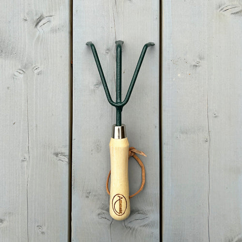 Hand Claw Cultivator ‚Äì Remove Dead Grass & Weeds